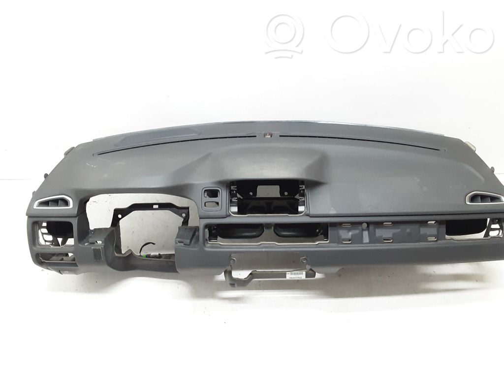 Panel de instrumentos   039838738