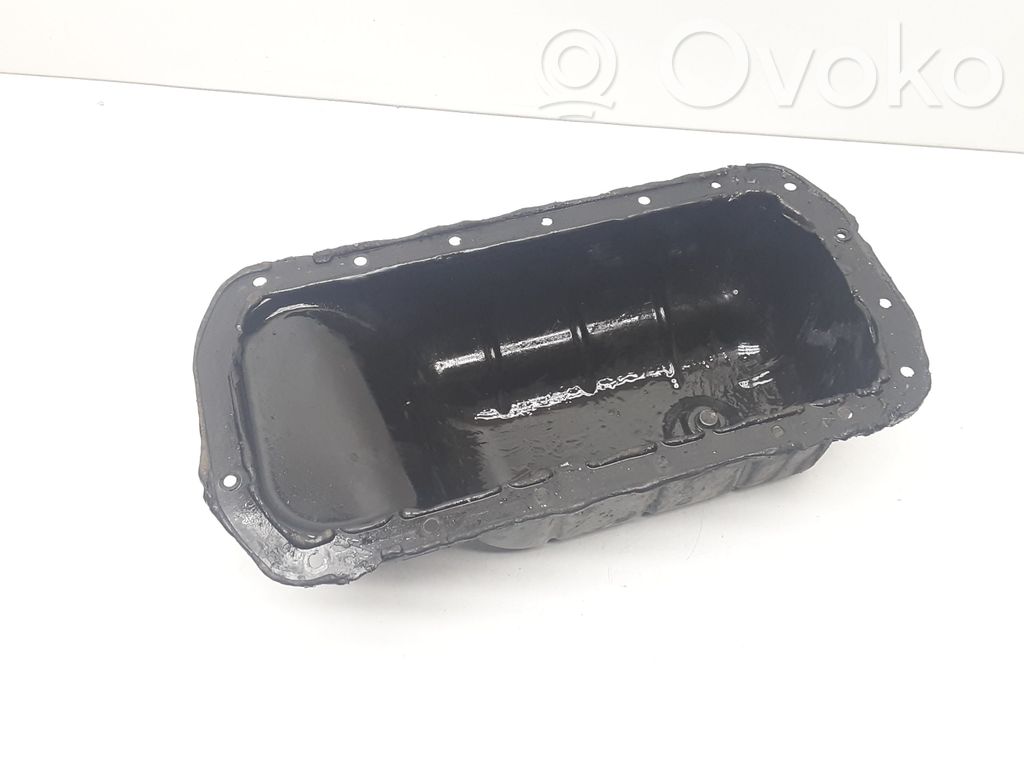 Volvo V60 Картер 