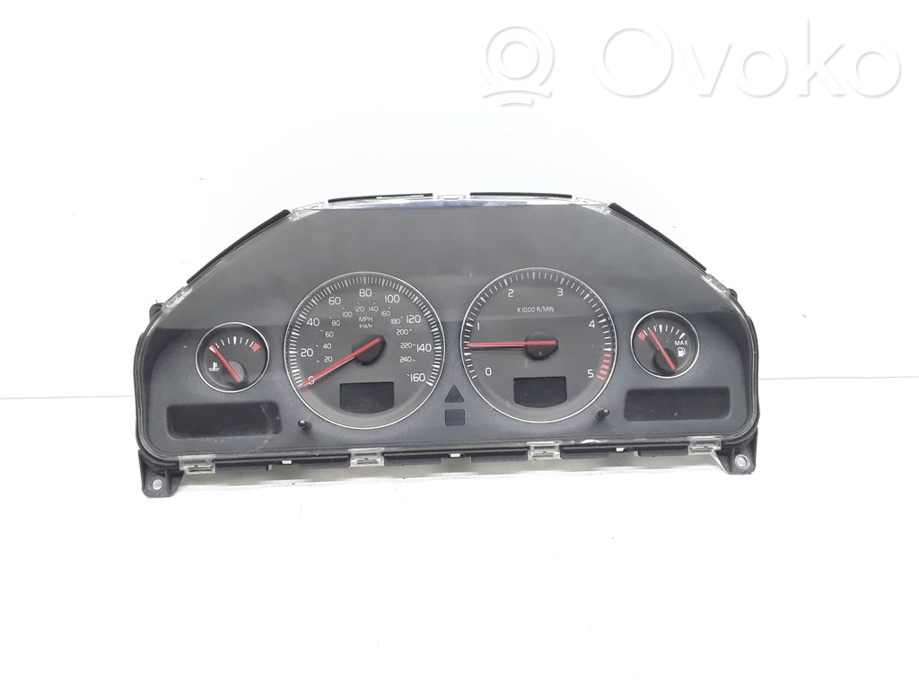 Volvo XC90 Speedometer (instrument cluster) 