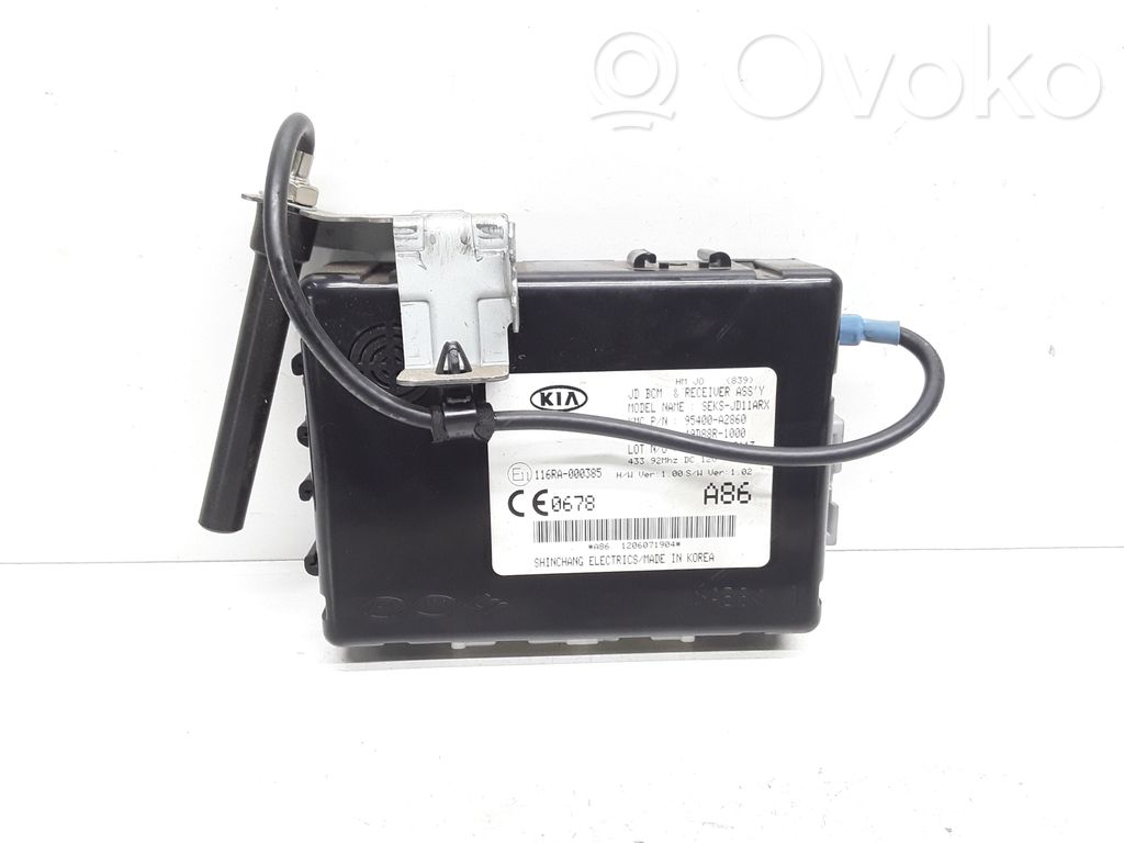 KIA Ceed Avaimettoman käytön ohjainlaite/moduuli 