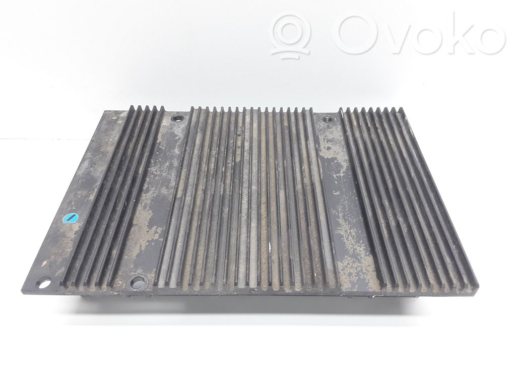 Volvo XC90 Garso stiprintuvas 