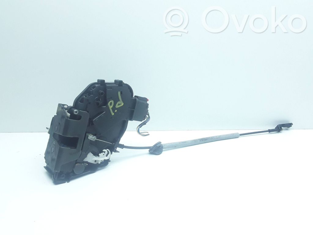 Volvo S80 Front door lock 