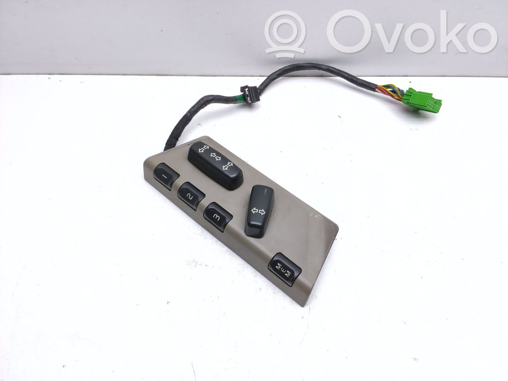 Volvo XC90 Seat control switch 