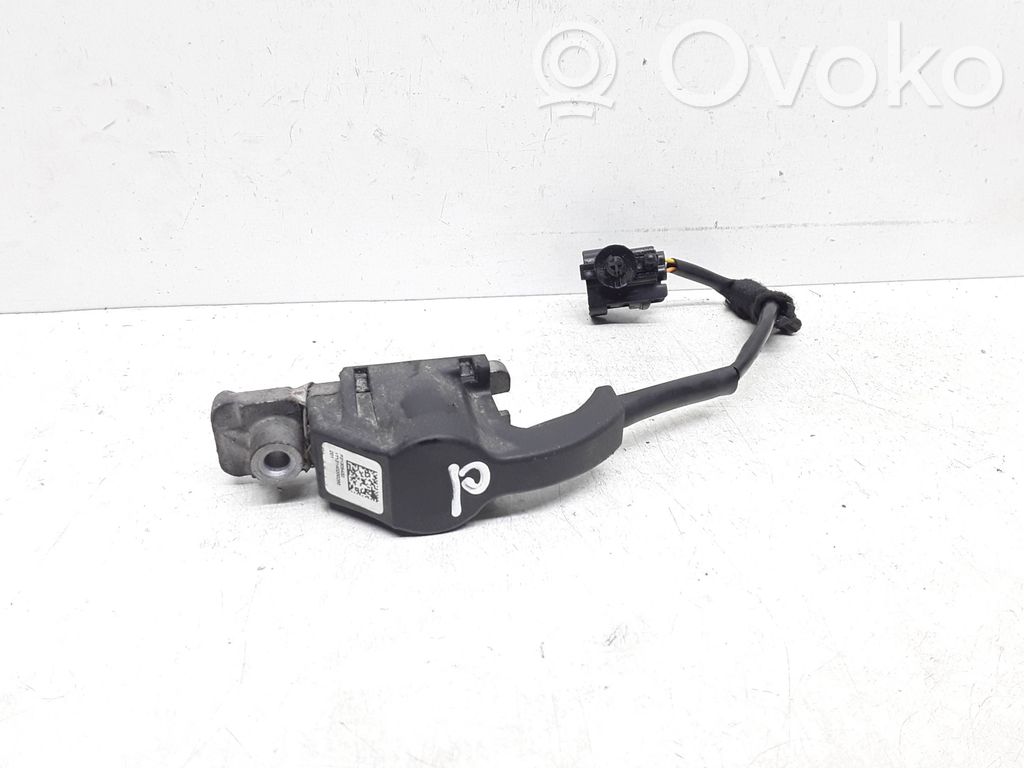 Volvo V40 Airbag deployment crash/impact sensor 