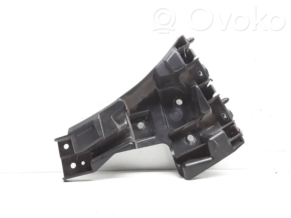 Volvo V60 Staffa di rinforzo montaggio del paraurti anteriore 