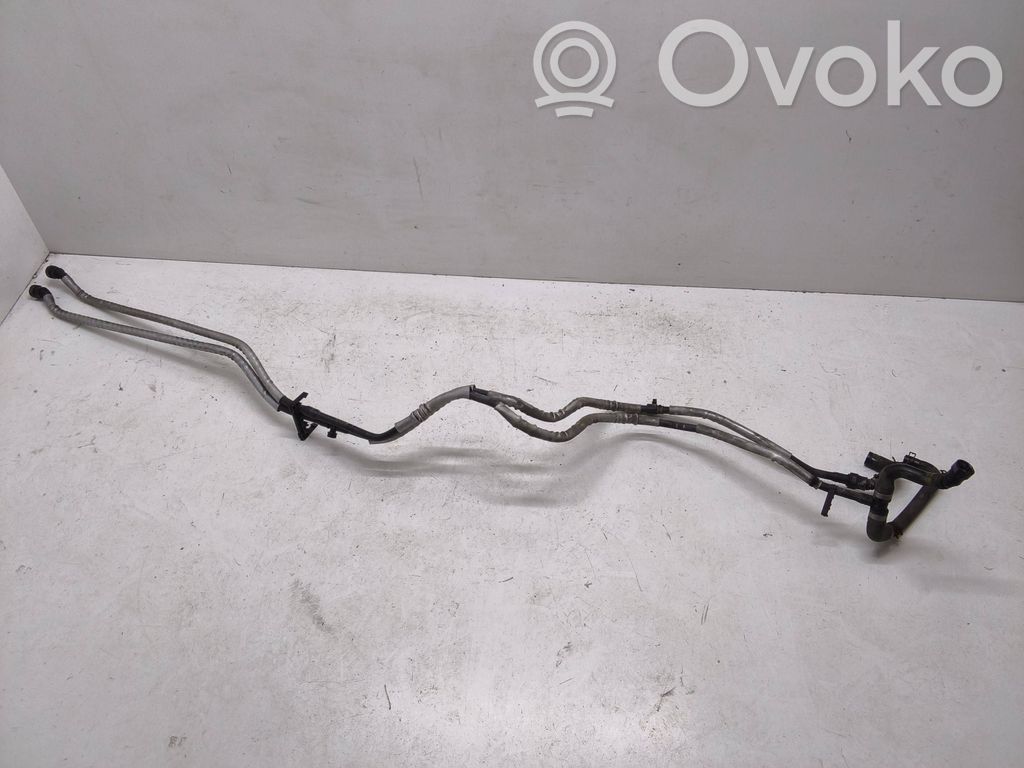 Volvo V60 Przewód / Wąż chłodnicy 