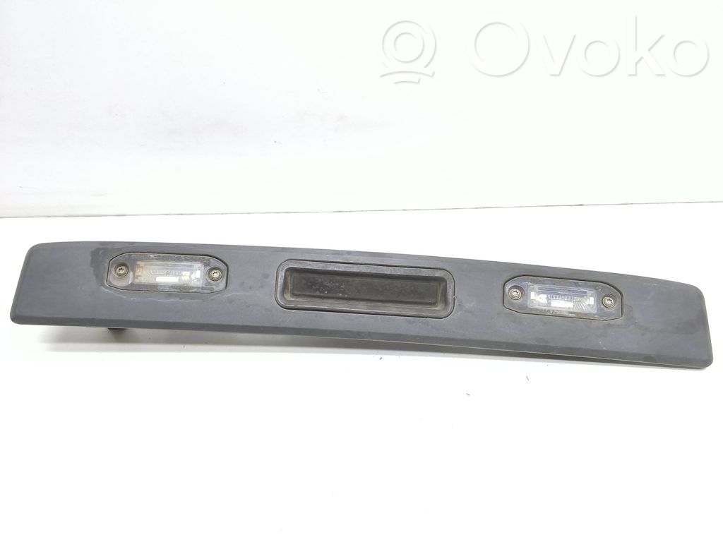 Volvo V70 Éclairage de plaque d'immatriculation 