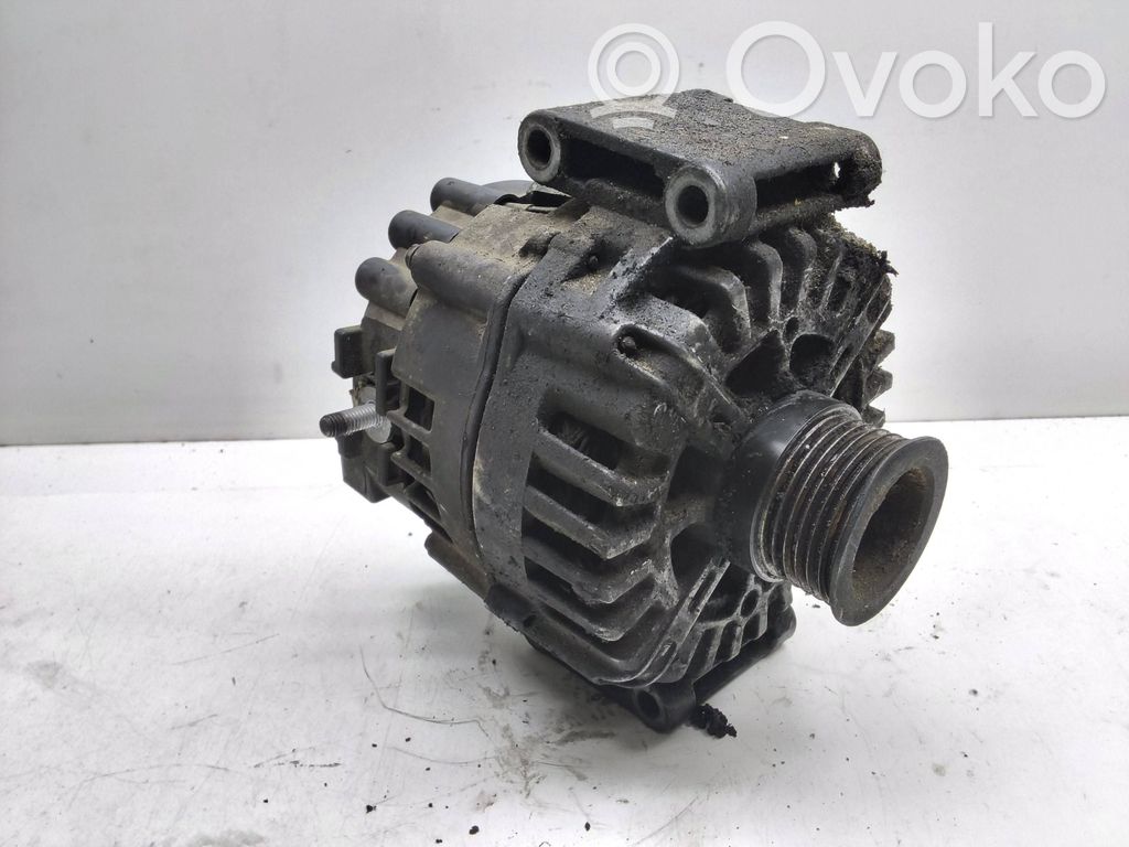 Mercedes-Benz E W212 Alternator 