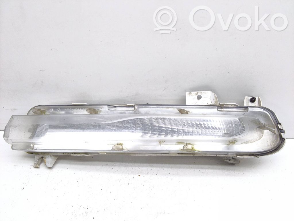 Volvo V40 Etusumuvalo 
