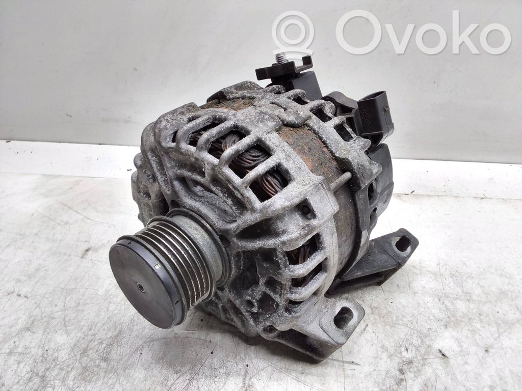 Volvo V60 Ģenerators 