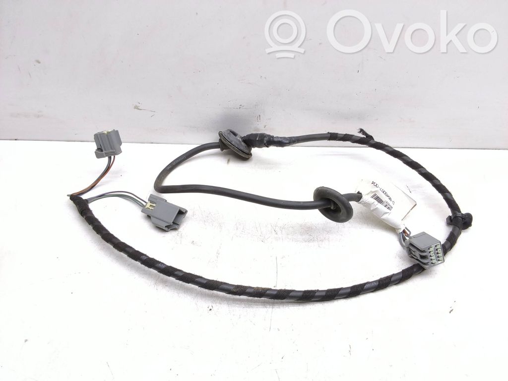 Volvo S60 Wiązka przewodów klapy tylnej / bagażnika 
