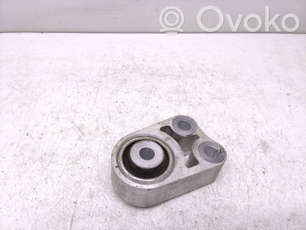 Polestar 2 Engine mount bracket 