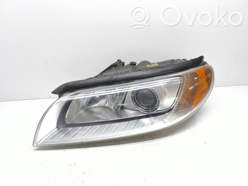 Volvo S80 Priekšējais lukturis 