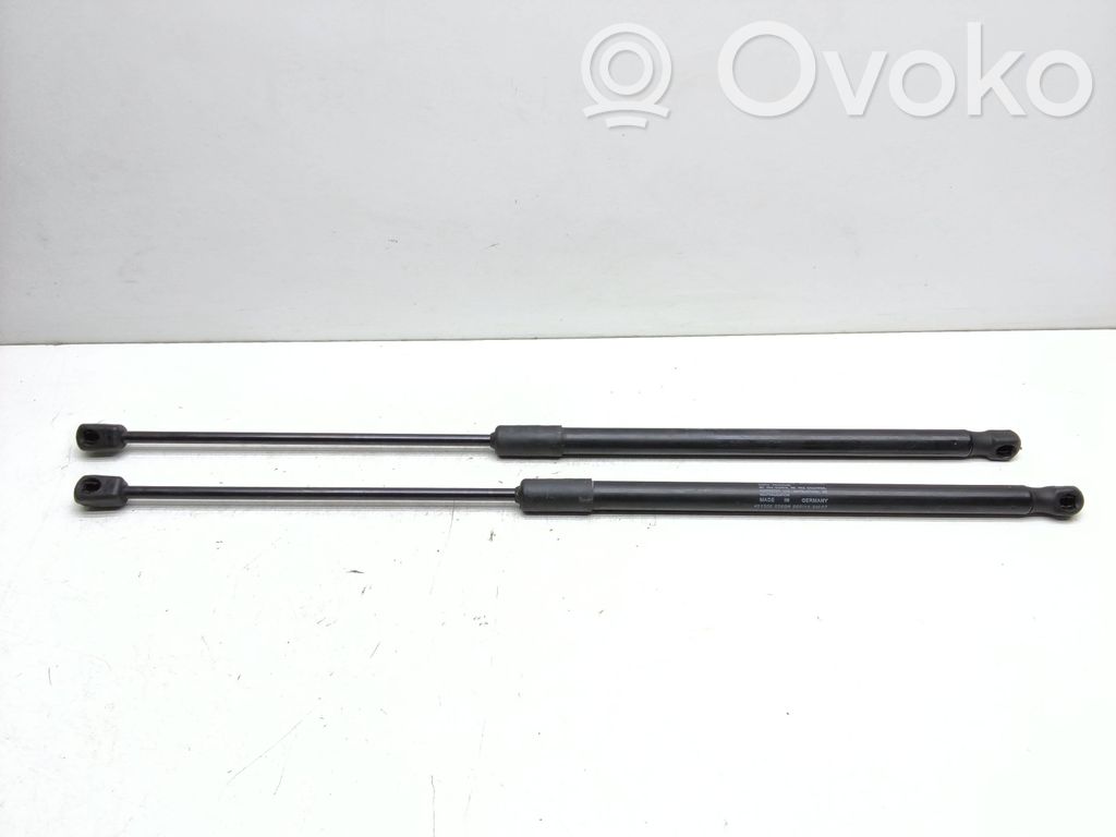Volvo XC60 Ammortizzatore portellone anteriore/cofano 