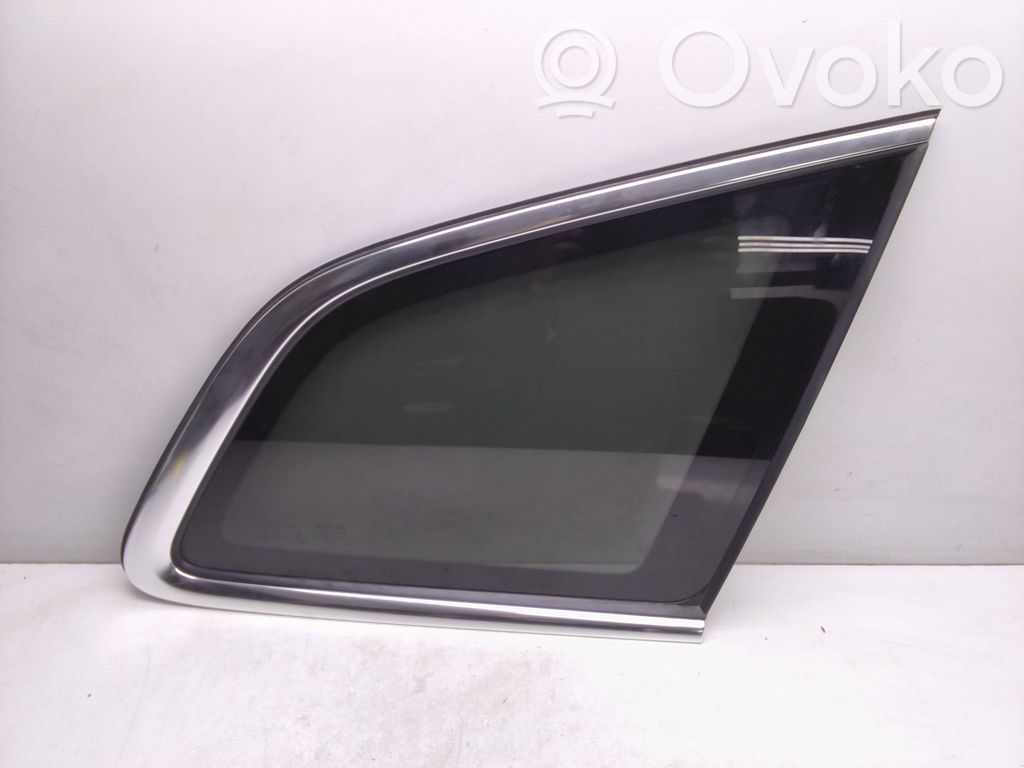 Volvo XC60 Vidrio lateral trasero