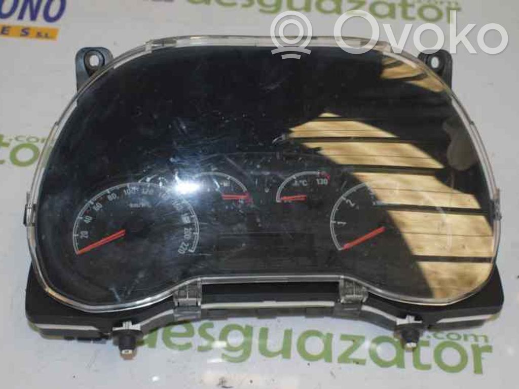 Opel Combo D Speedometer (instrument cluster) 