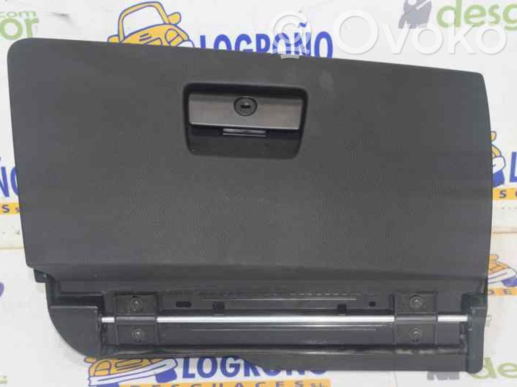 Glove box   51169110539,51167120408,72758411