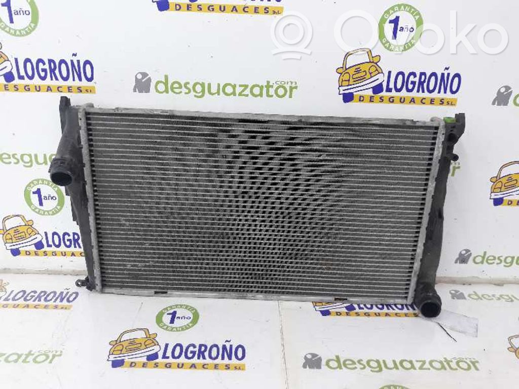 BMW 3 E90 E91 Aušinimo skysčio radiatorius 