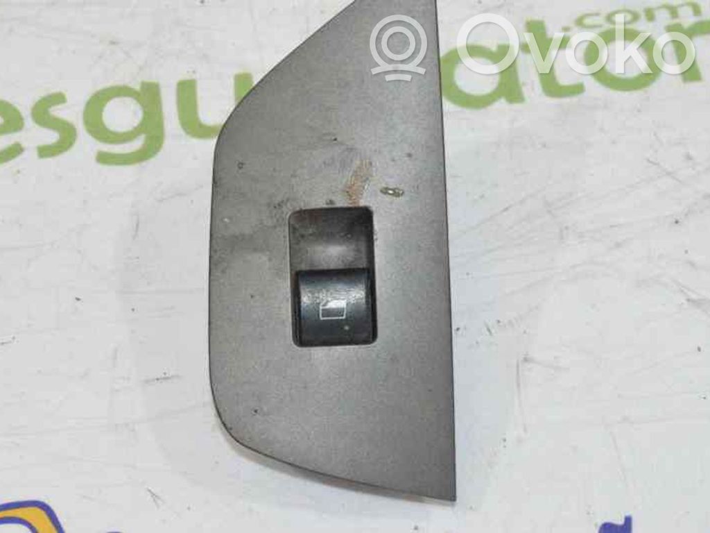 BMW Z4 E85 E86 Electric window control switch 