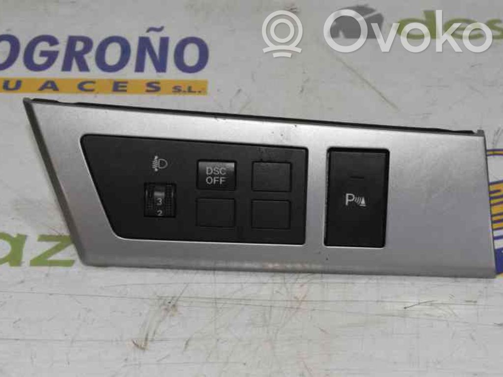 Other switches/knobs/shifts   BBM466170B