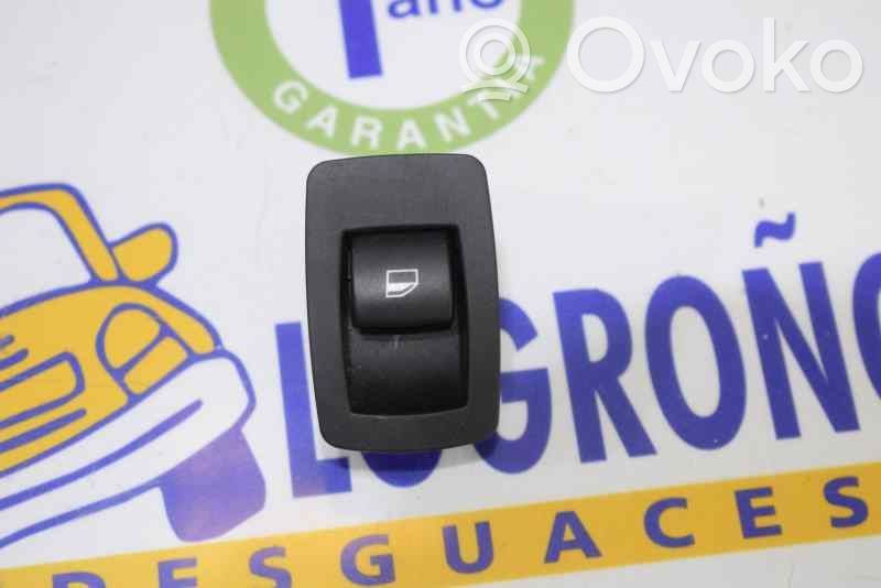 Electric window control switch   61316945874,6945874