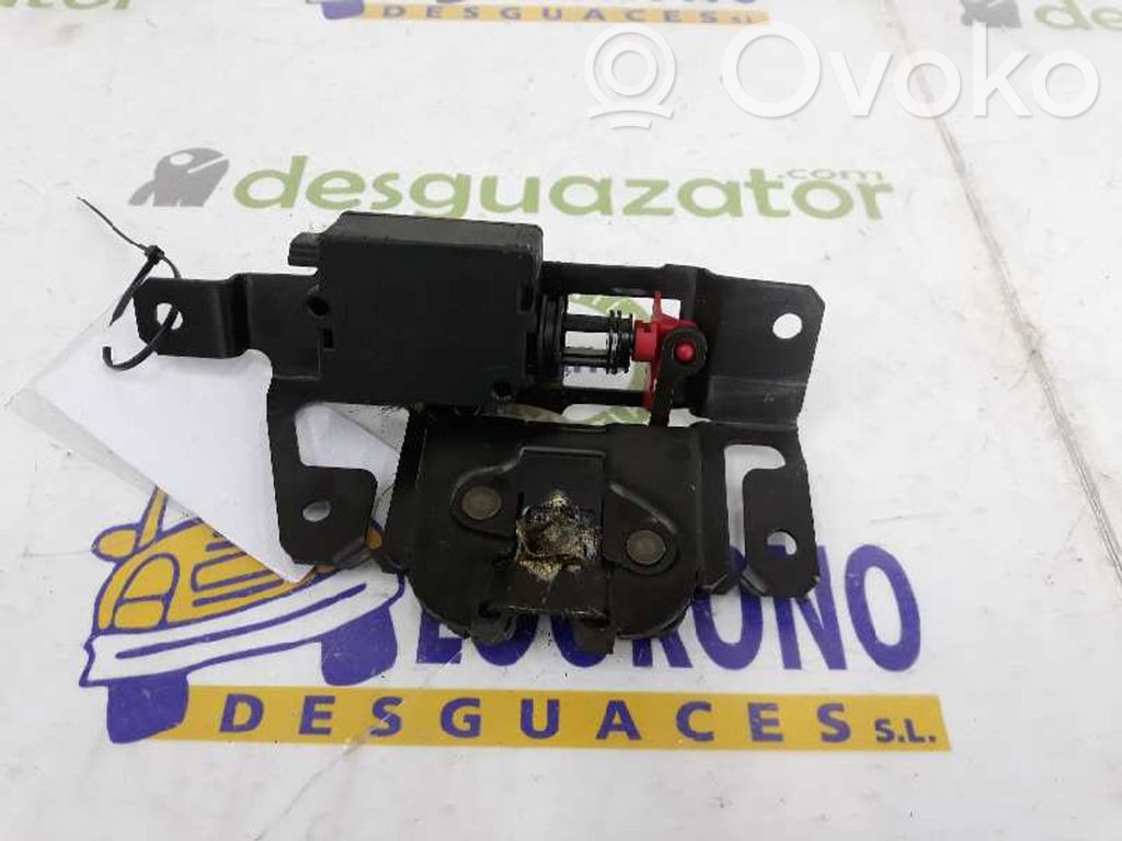 Tailgate lock latch   51247057364,51247201561