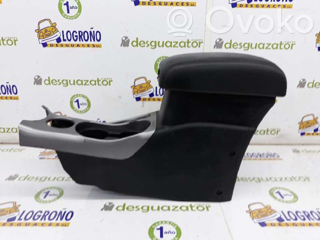 Citroen C-Crosser Armrest 