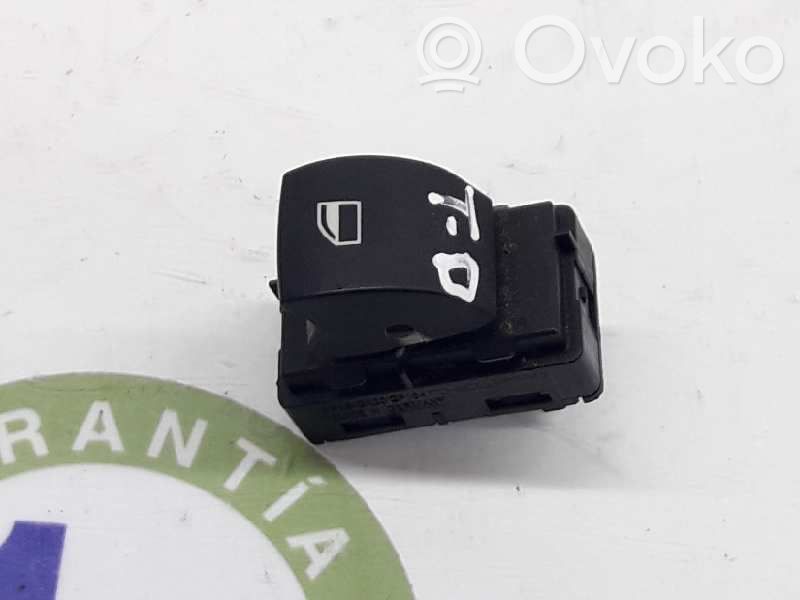 BMW 1 E82 E88 Electric window control switch 