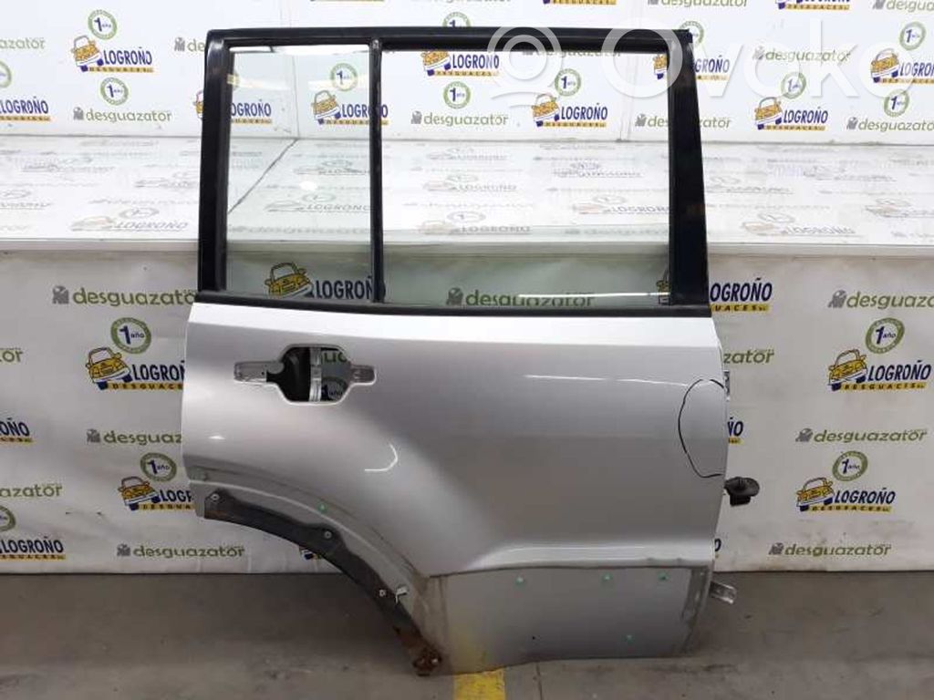 Mitsubishi Montero Puerta trasera 