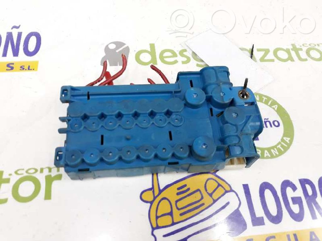 BMW X5 E53 Fuse module 