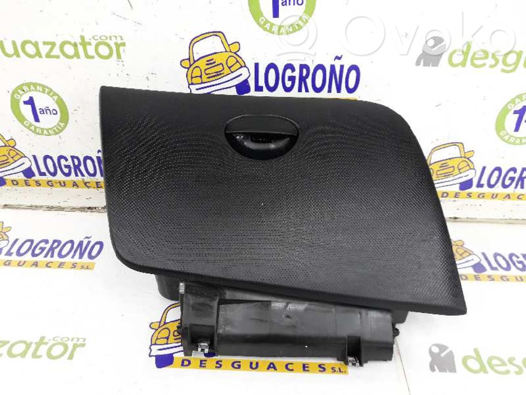 Seat Leon (1P) Guantera 