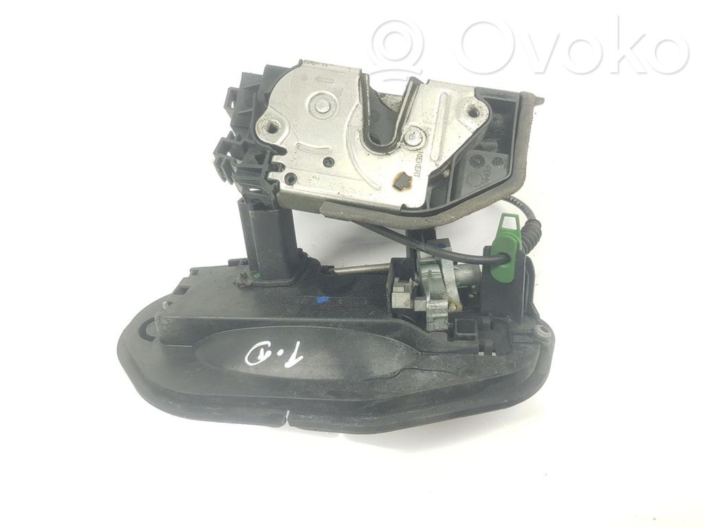 Aizmugurē slēdzene   7202148,51227202148