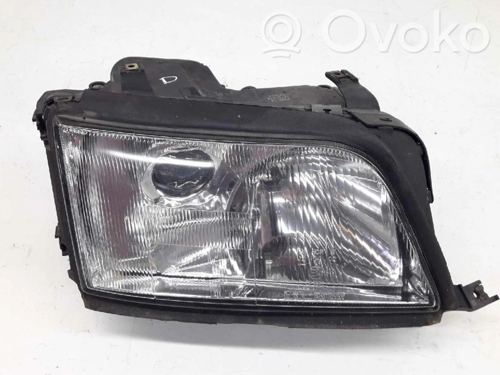 Audi A6 S6 C4 4A Scheinwerfer 