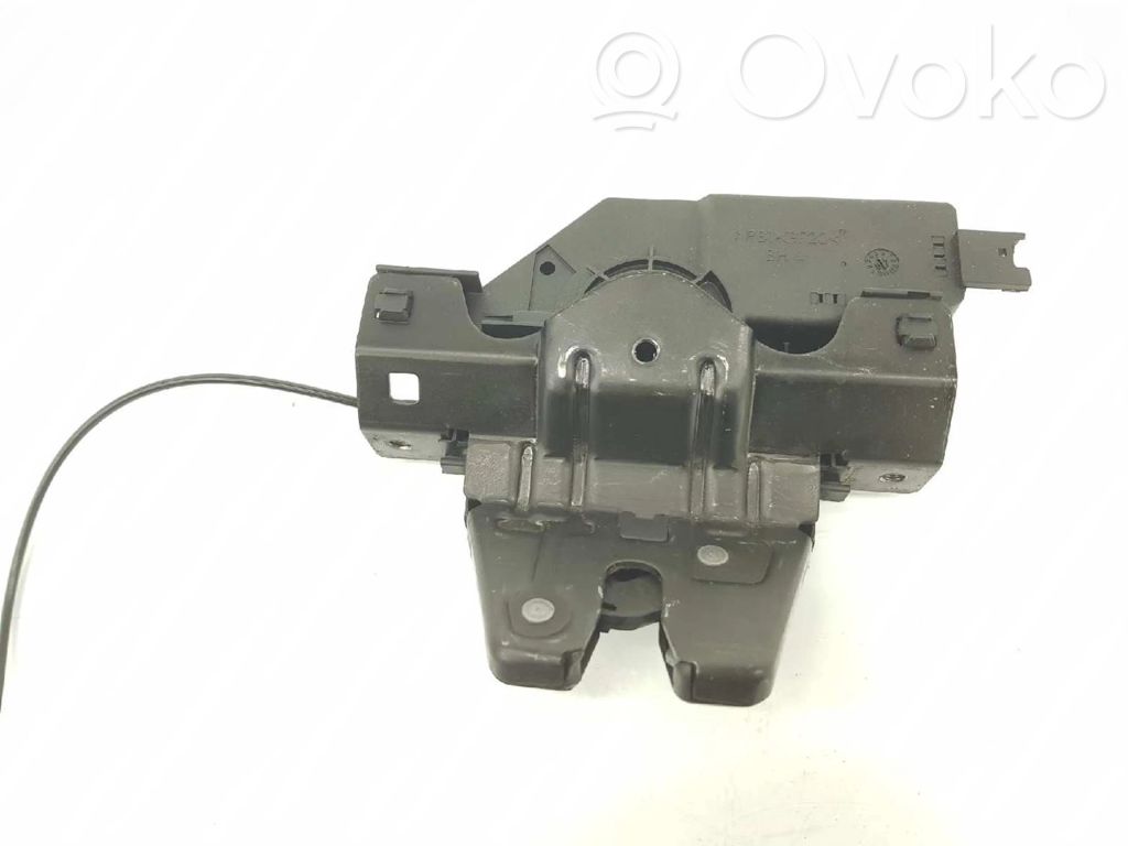 BMW 1 E81 E87 Tailgate lock latch 
