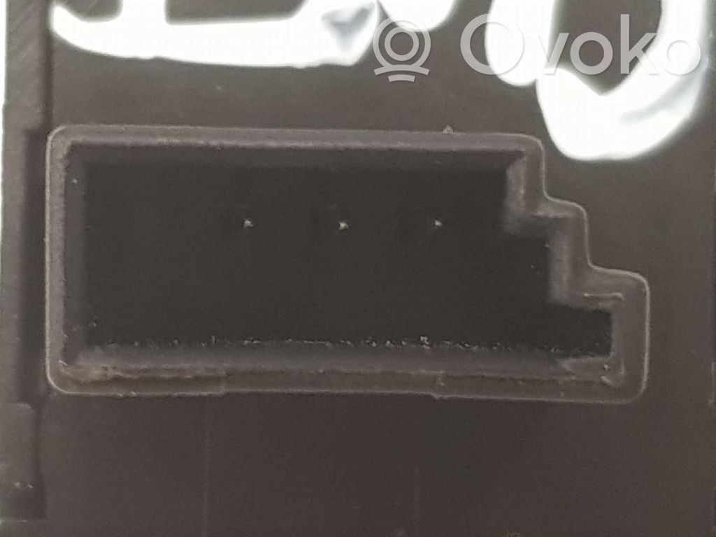 BMW 1 E81 E87 Electric window control switch 