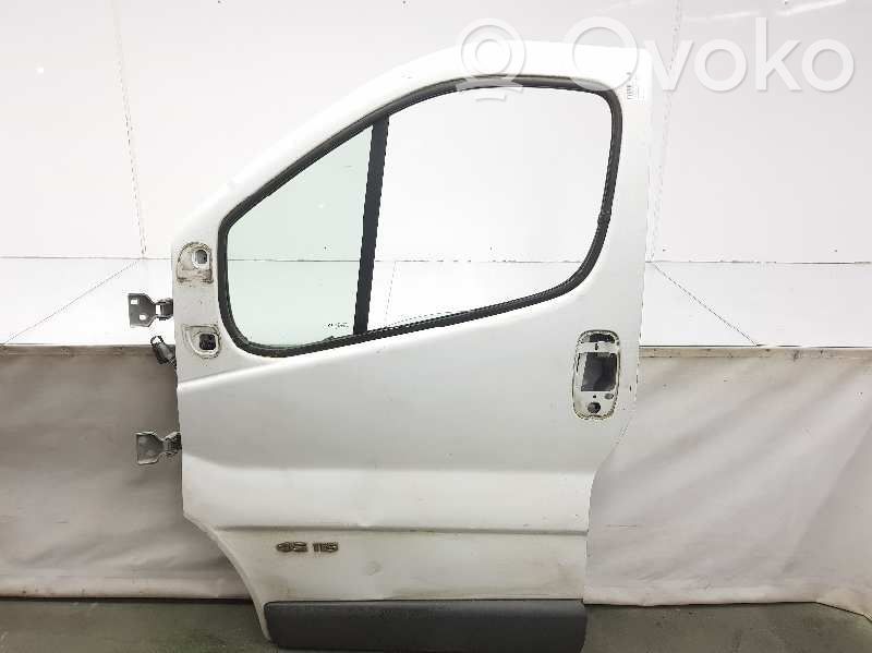 Nissan Primastar Puerta delantera 