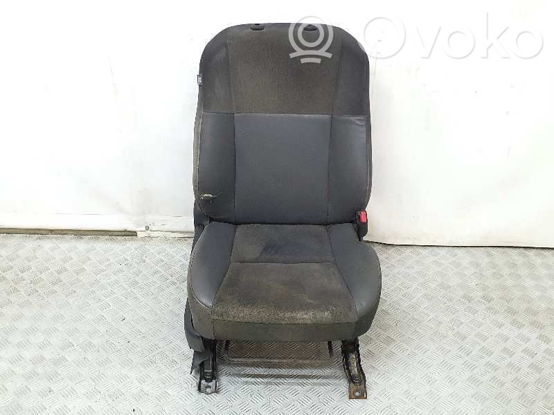 Toyota Land Cruiser (J120) Beifahrersitz 