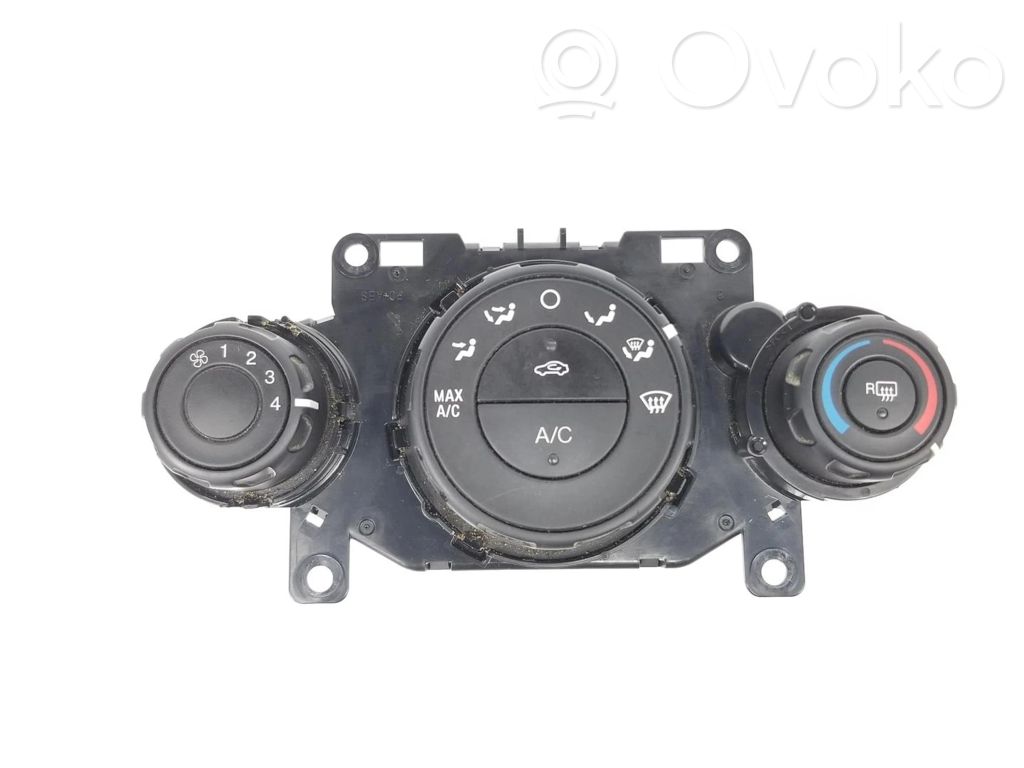Ford Ecosport Climate control unit 