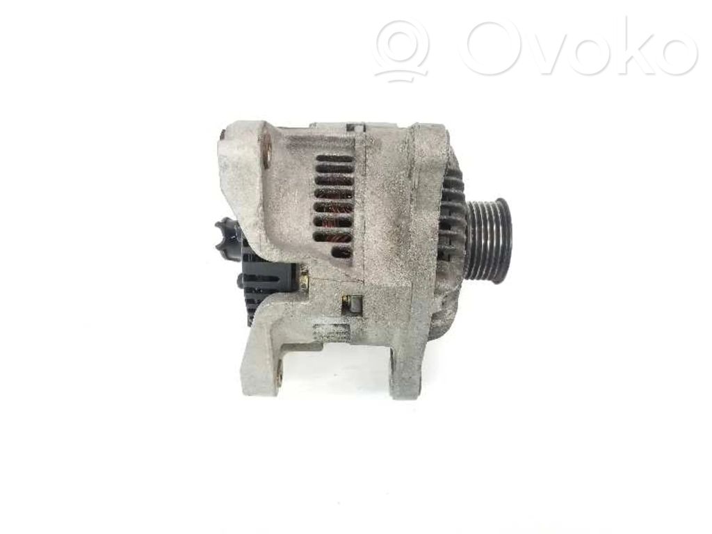 BMW 3 E36 Ģenerators 