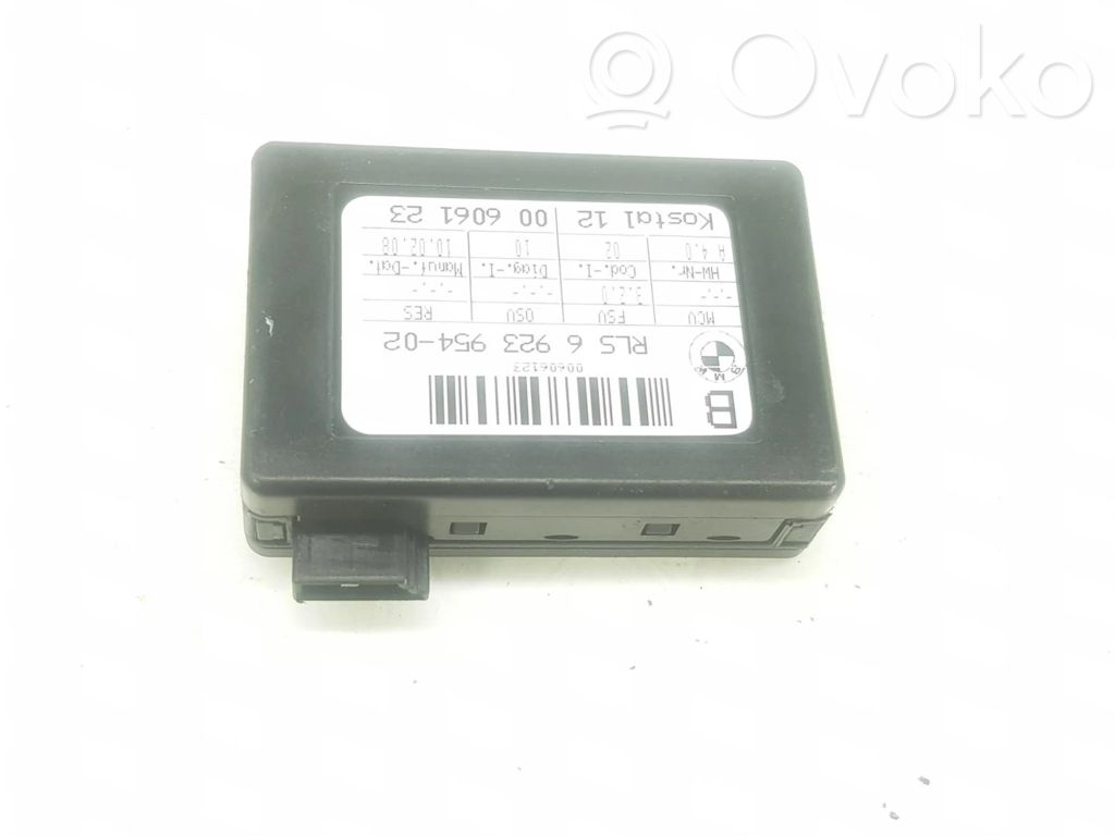 BMW 3 E90 E91 Cita veida sensors 