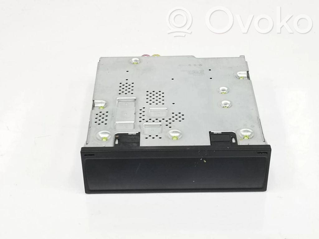 Seat Ibiza V (KJ) Radio/CD/DVD/GPS head unit 