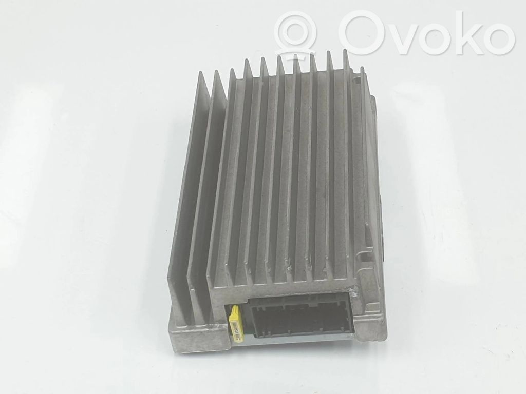 BMW X5M E70 Garso stiprintuvas 