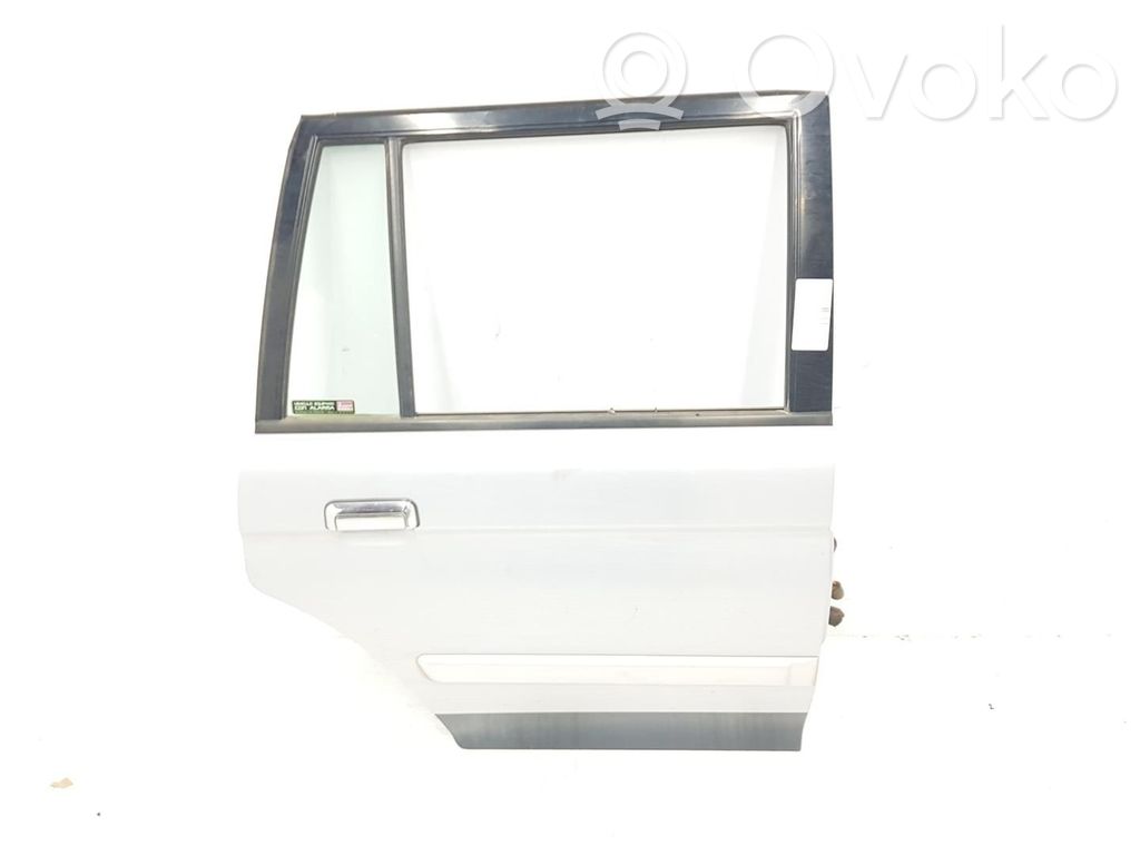 Mitsubishi Montero Puerta trasera 