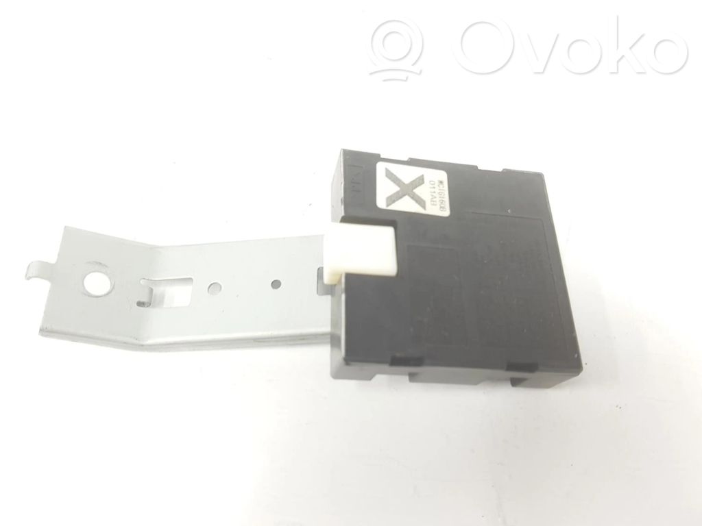 Nissan Juke I F15 Alte unități/module de control 
