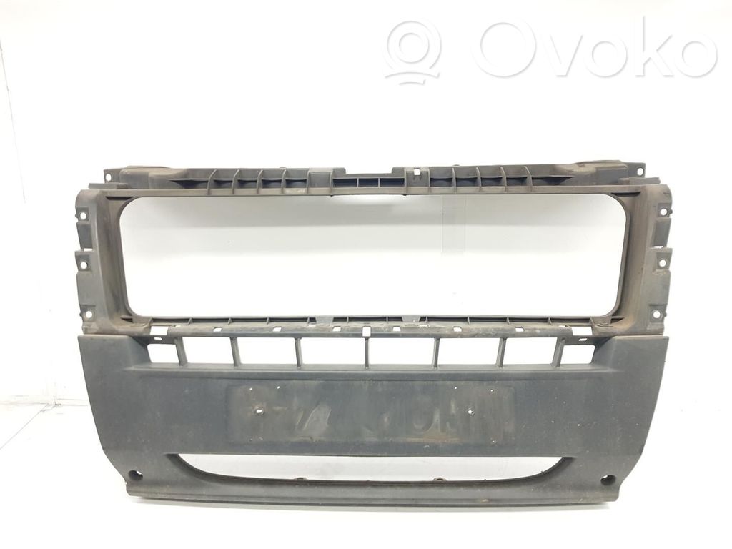 Fiat Ducato Parachoques delantero 