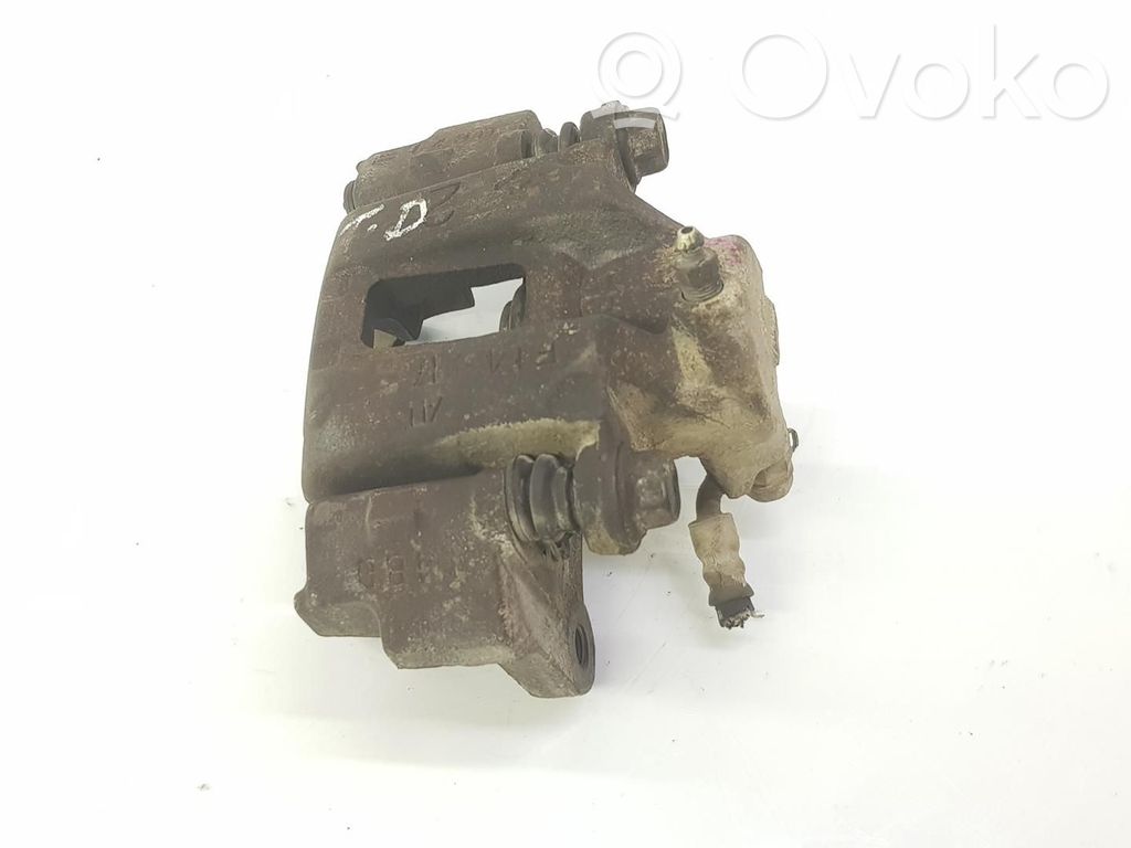 Toyota Land Cruiser (J120) Pinza del freno posteriore