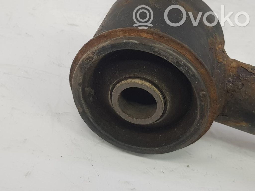 Toyota Land Cruiser (J200) Triangle, bras de suspension avant