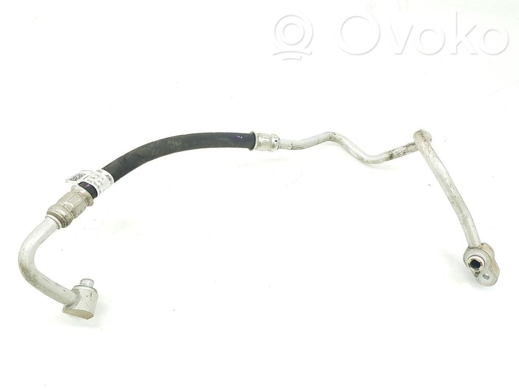 BMW 2 F46 Conductă/furtun aer condiționat (A/C) 