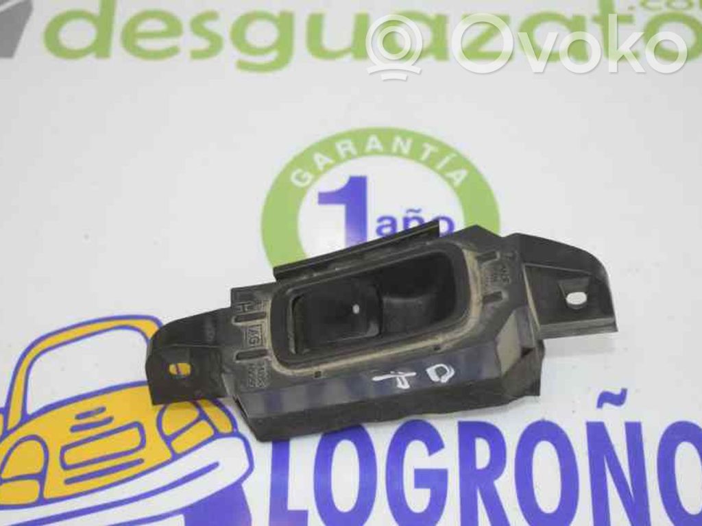 Subaru Legacy Electric window control switch 