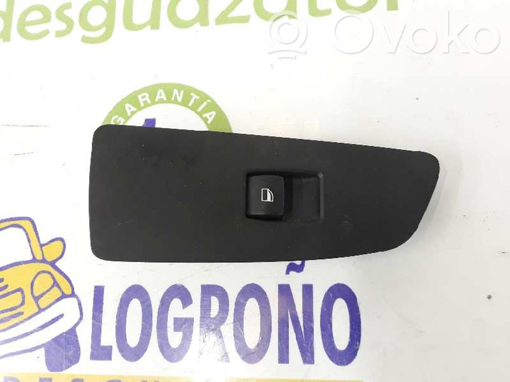 Electric window control switch   61316935534,61316935534